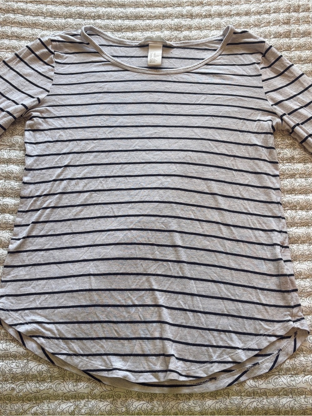 H&M Gray and Navy Striped Scoop Neck Long Sleeve Top